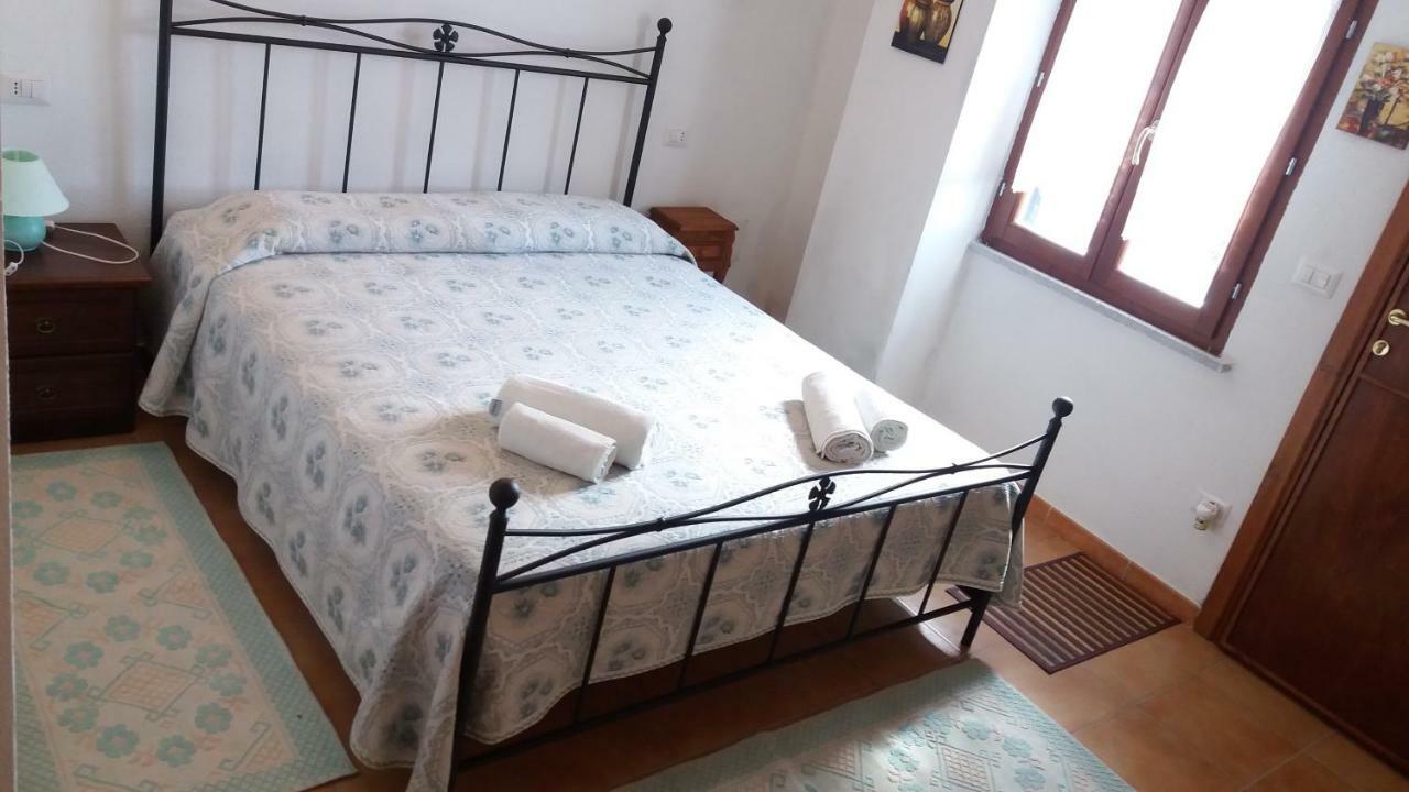 Agriturismo Sa E Padedda Mores Eksteriør bilde